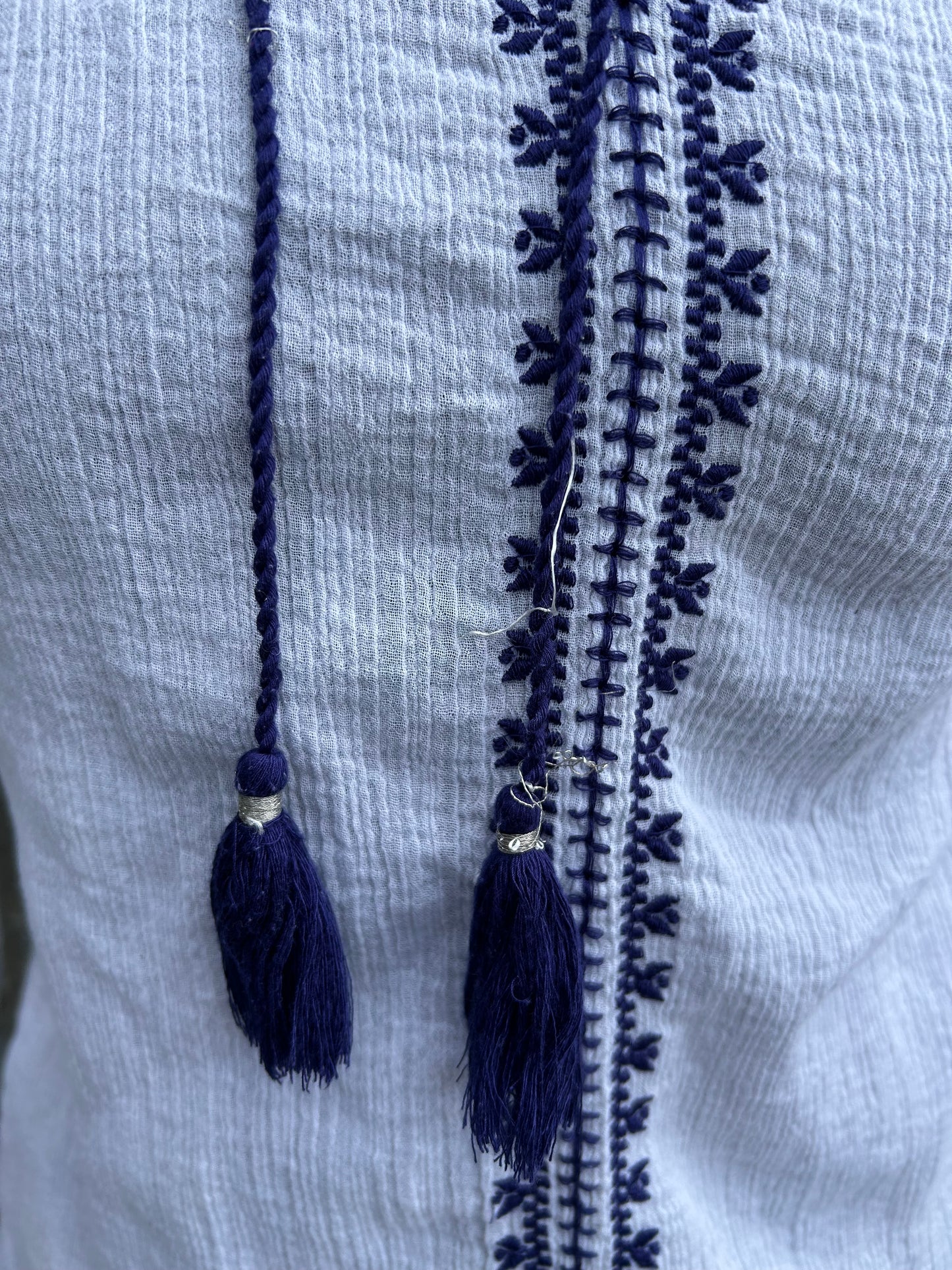 White embroidered blouse uk 8