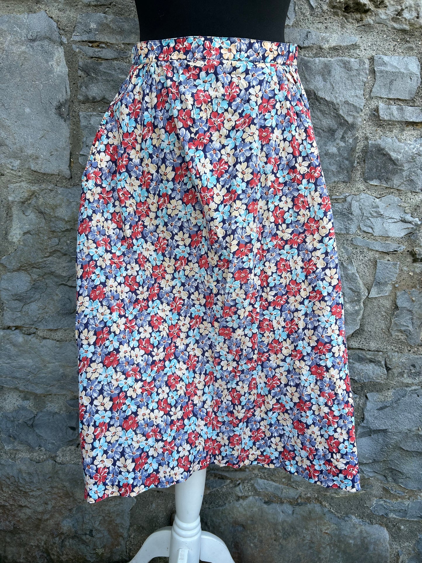 90s Blue&red flowers skirt uk 8-10