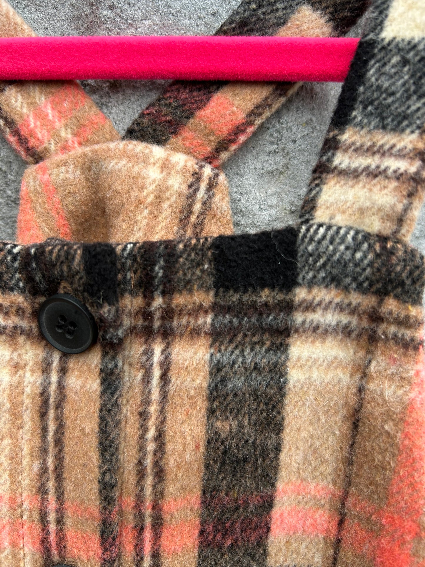 Pink check pinafore  4-5y (104-110cm)