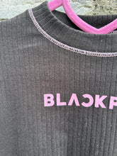 Load image into Gallery viewer, Blackpink cropped top  11-12y (146-152cm)
