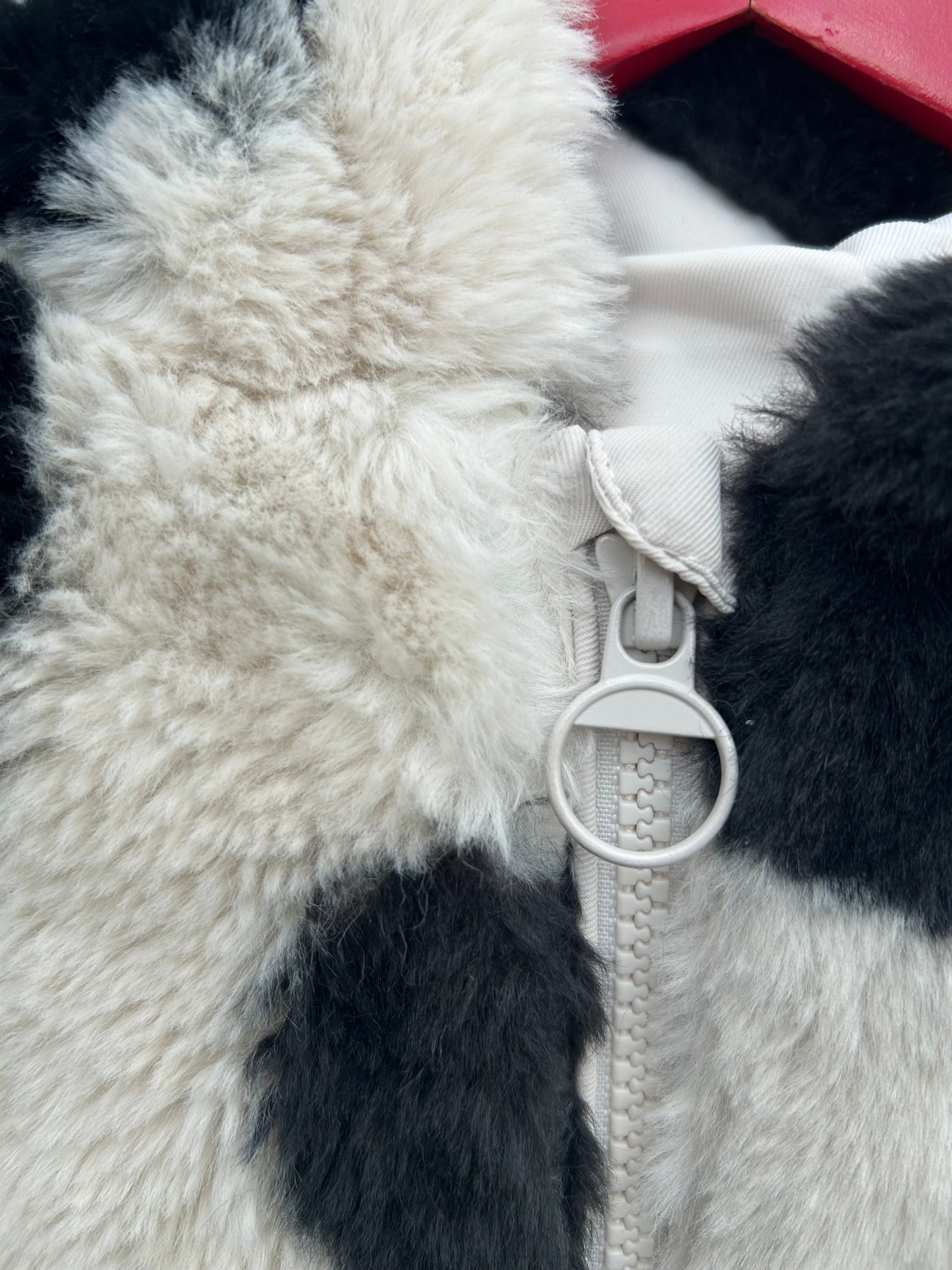 Black hearts furry coat  9-10y (134-140cm)