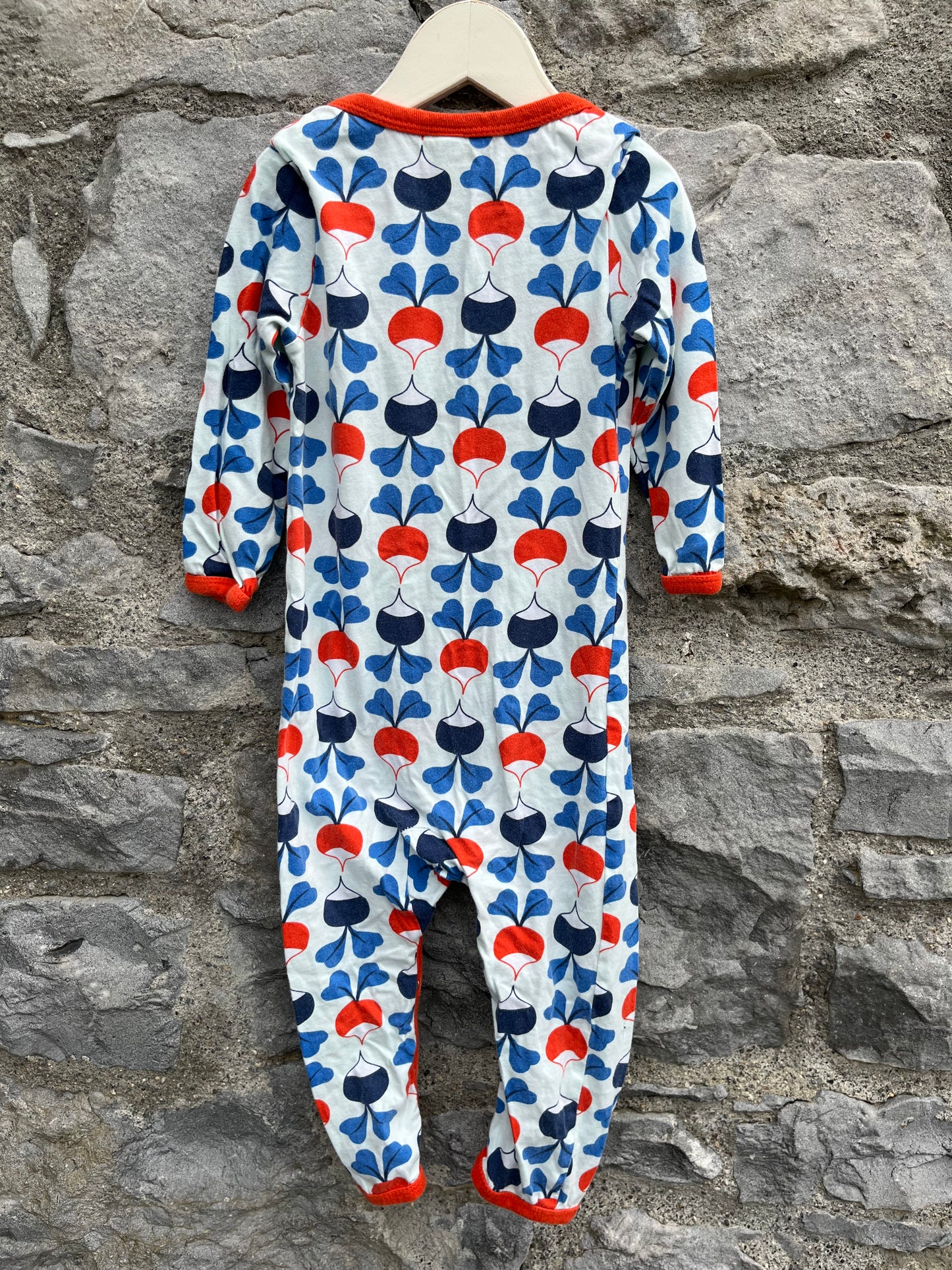 Big radishes onesie  18m (86cm)