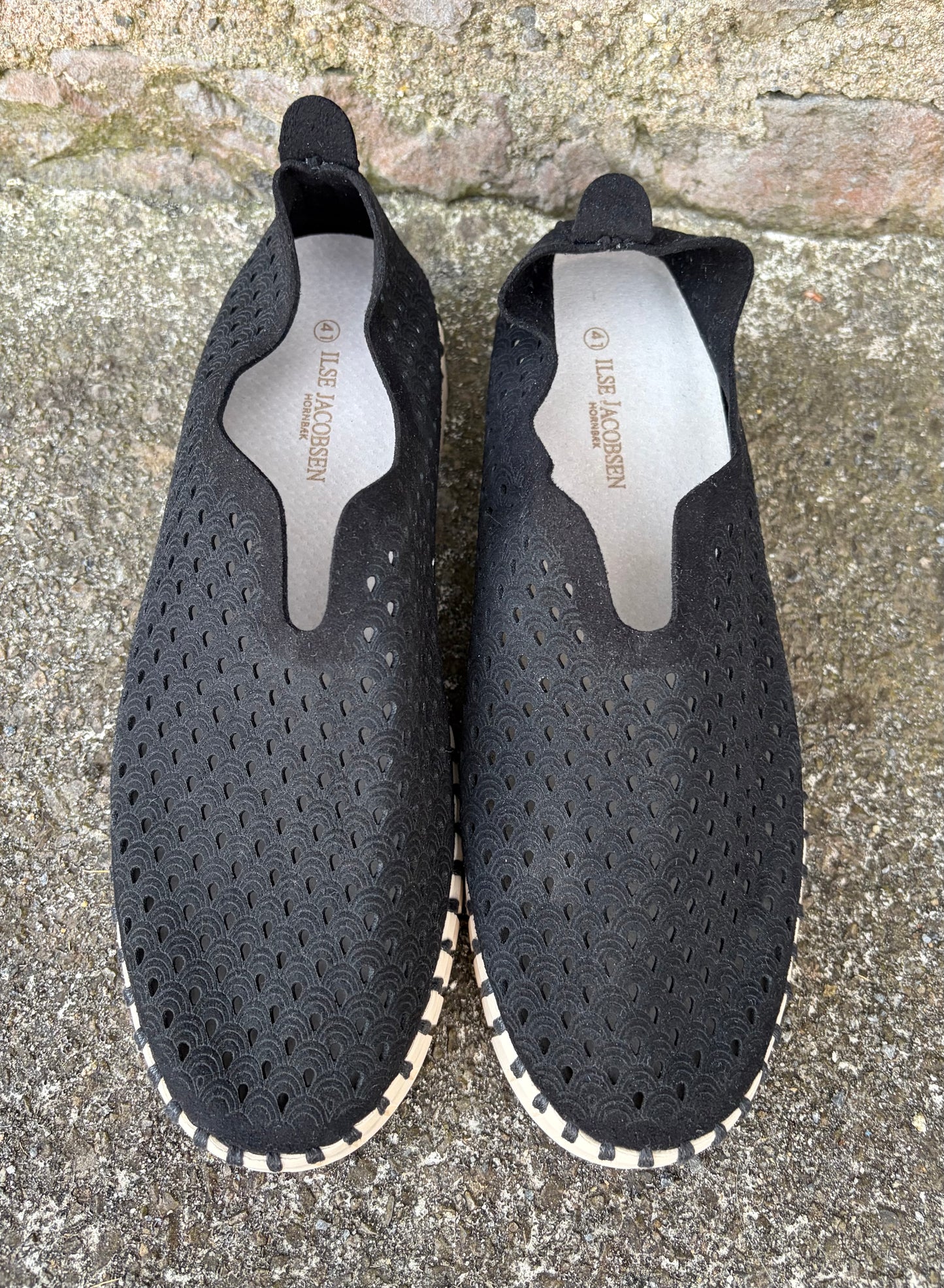 Black tulip trainers  uk 7 (eu 41)