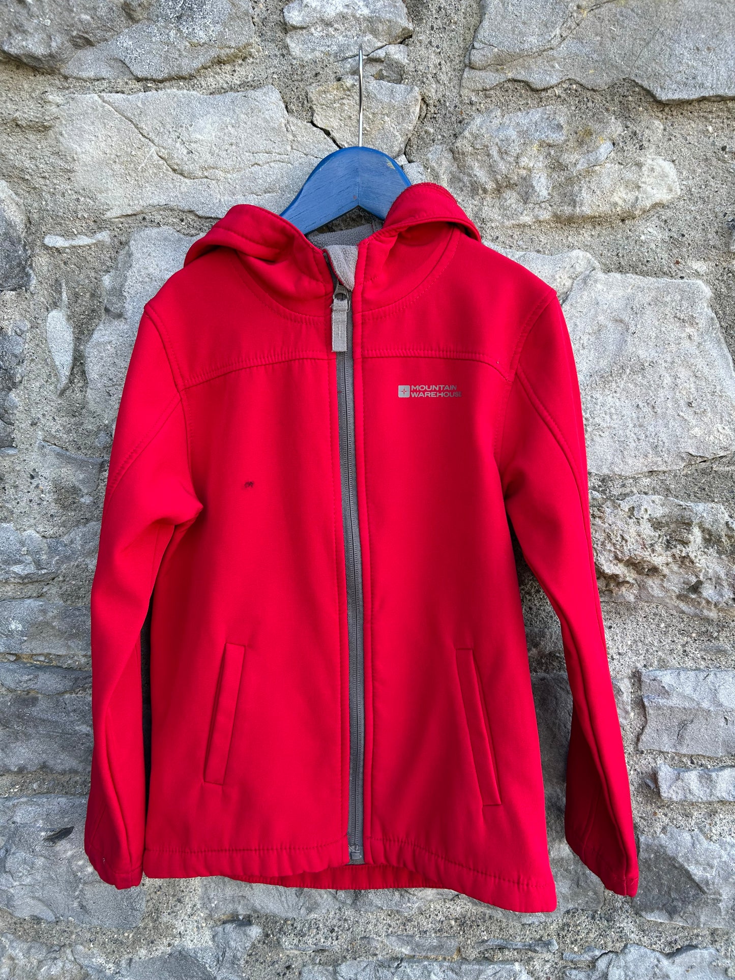 Red softshell jacket  7-8y (122-128cm)