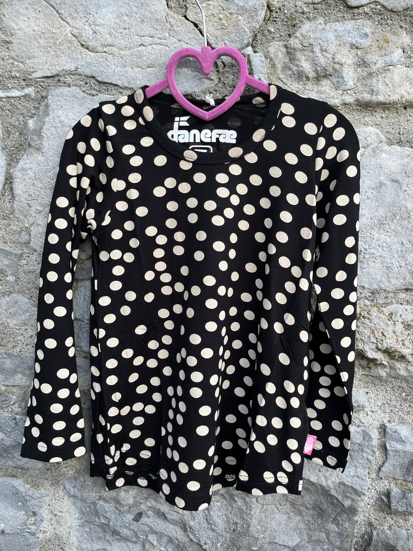 Black spotty top  5-6y (110-116cm)