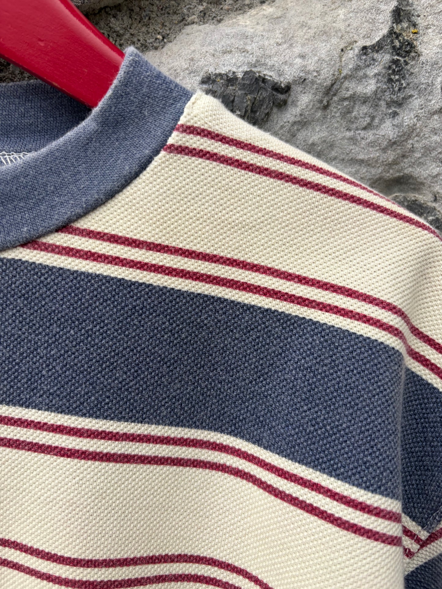 Y2K navy stripy top  10y (140cm)