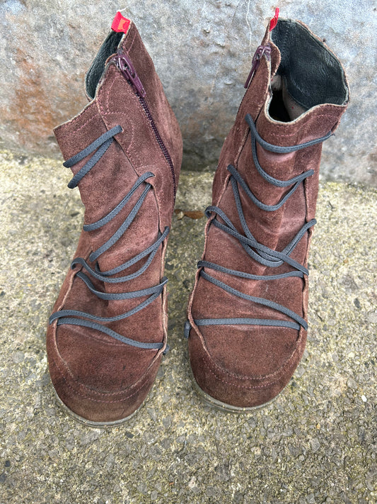 Brown Ankle high boots   uk 5.5 (eu 38.5)