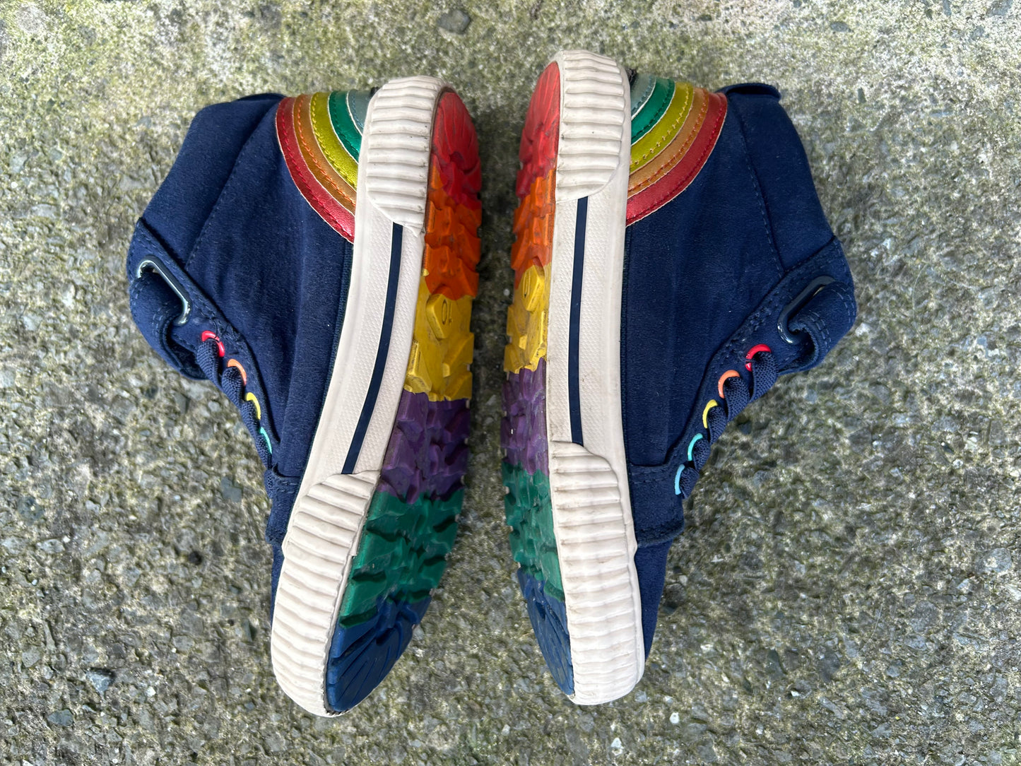 Rainbow navy hi top trainers  uk 10 (eu 28)