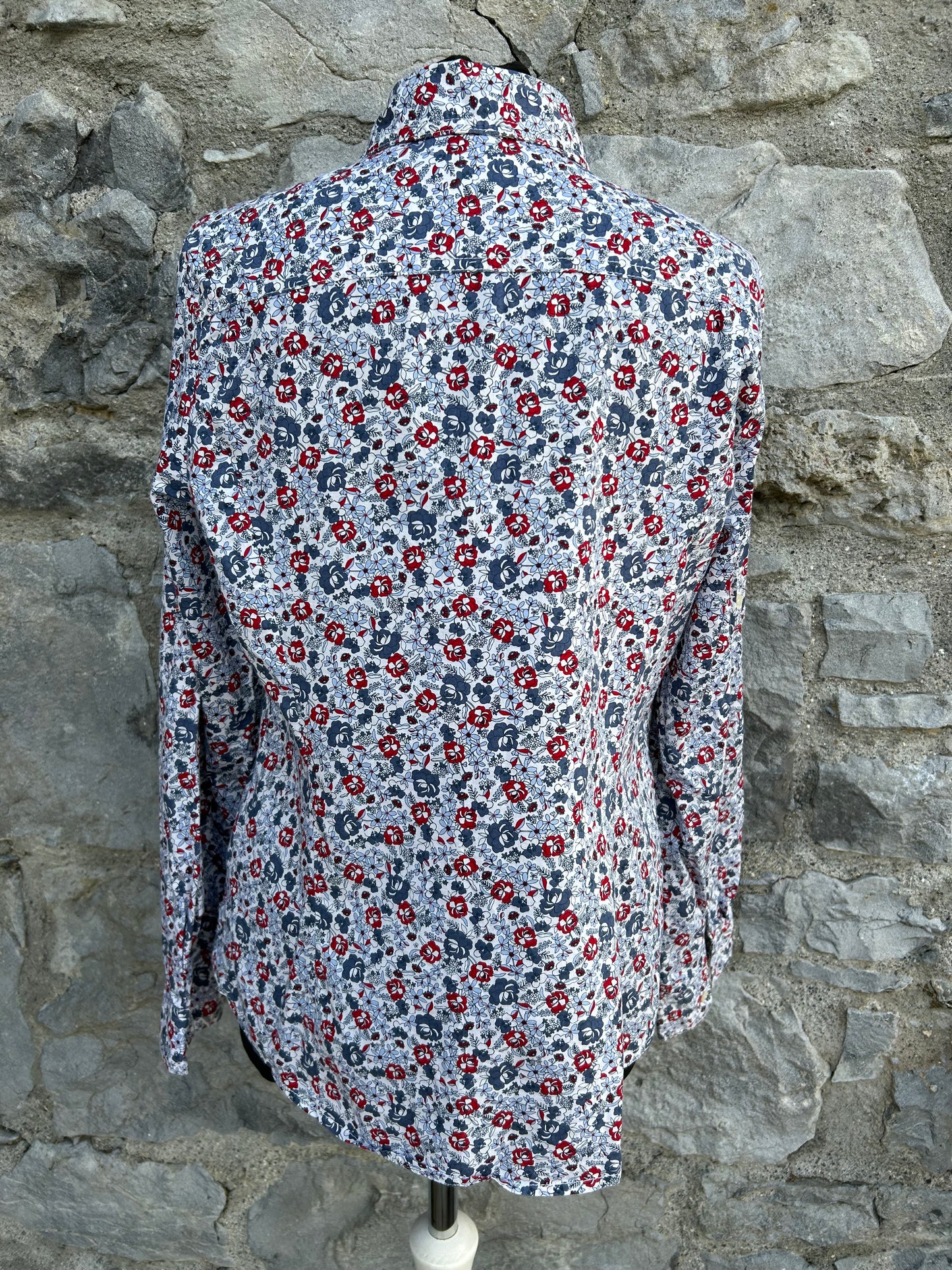 TH blue floral shirt uk 10-12