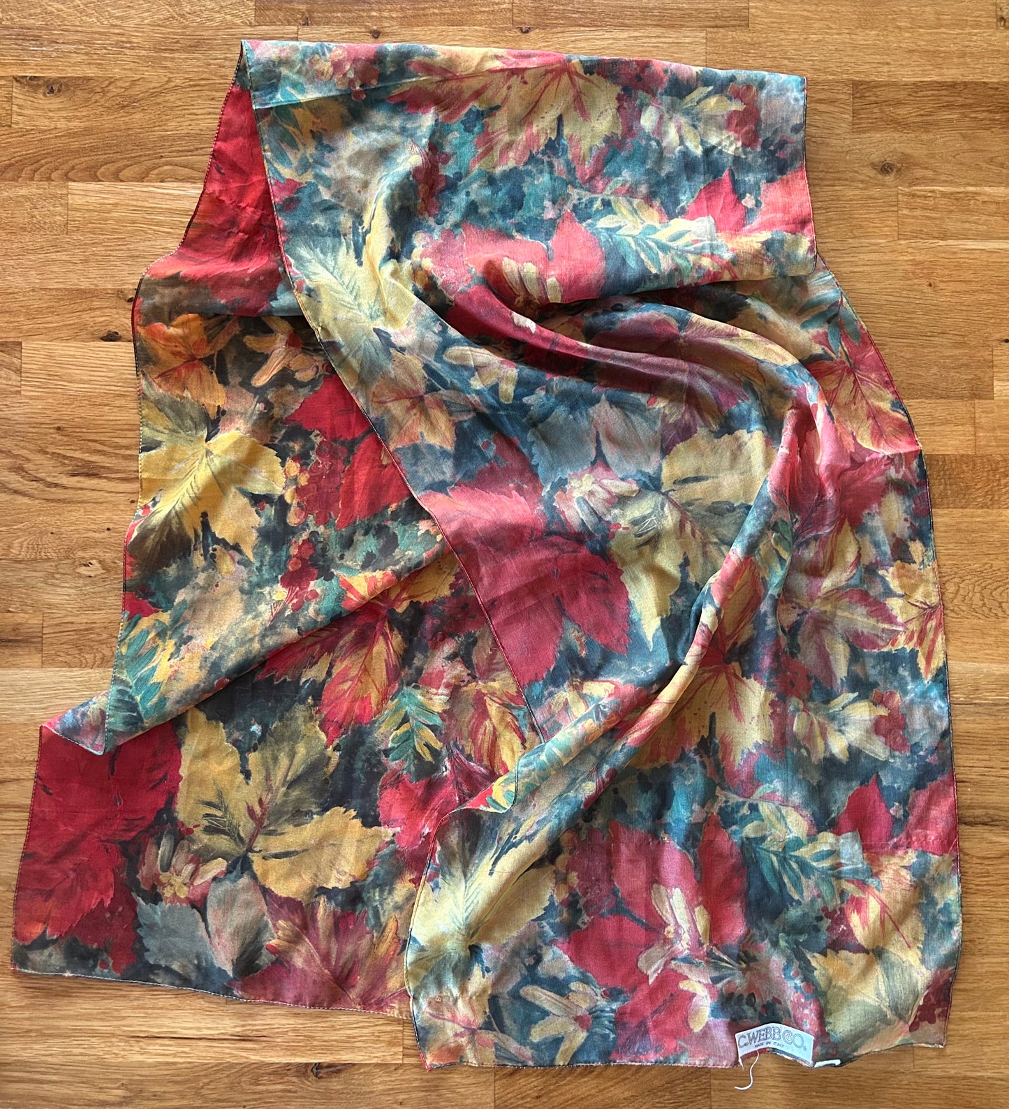 Leaves scarf