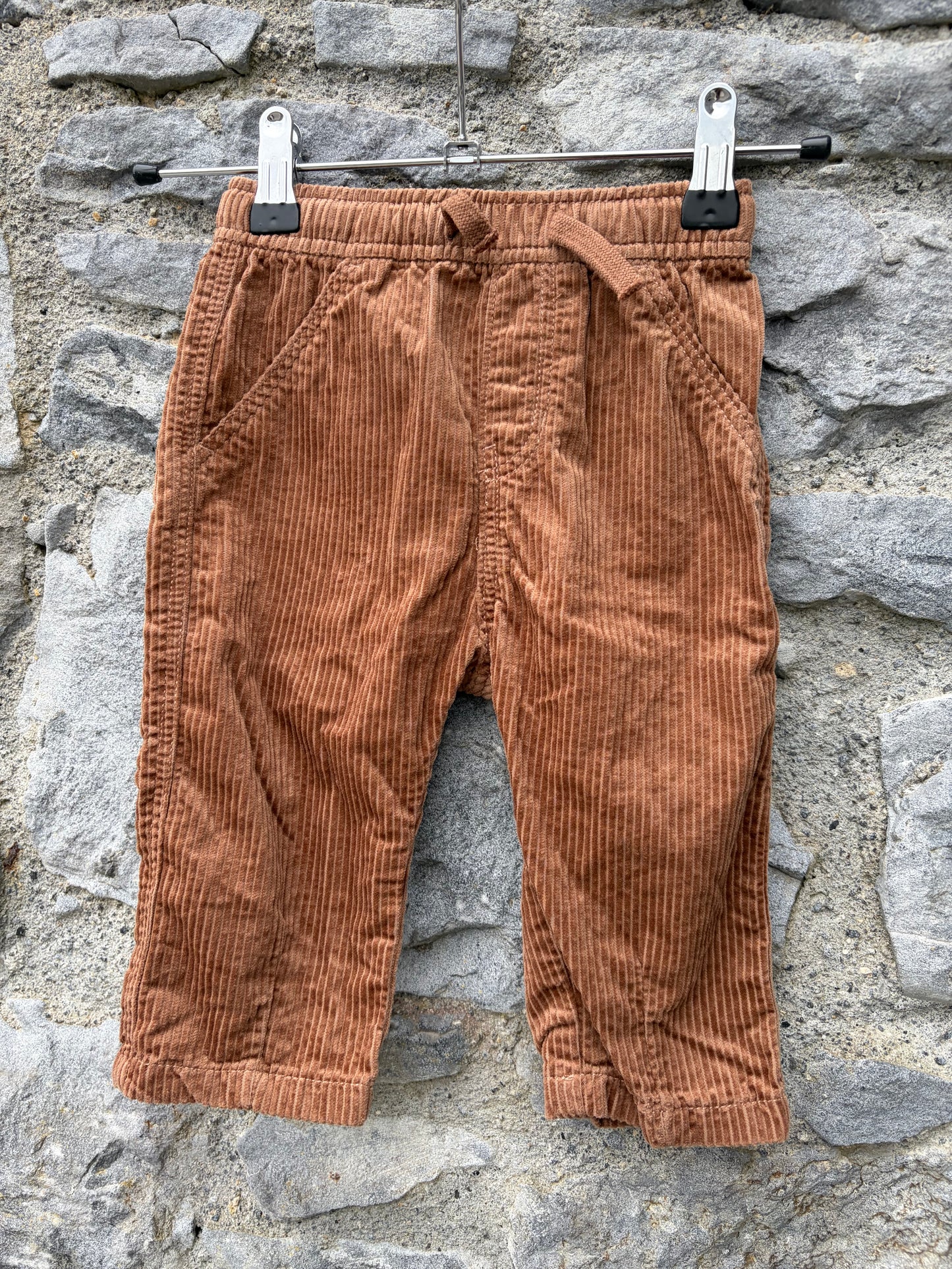 Brown thick cord pants  6-9m (68-74cm)