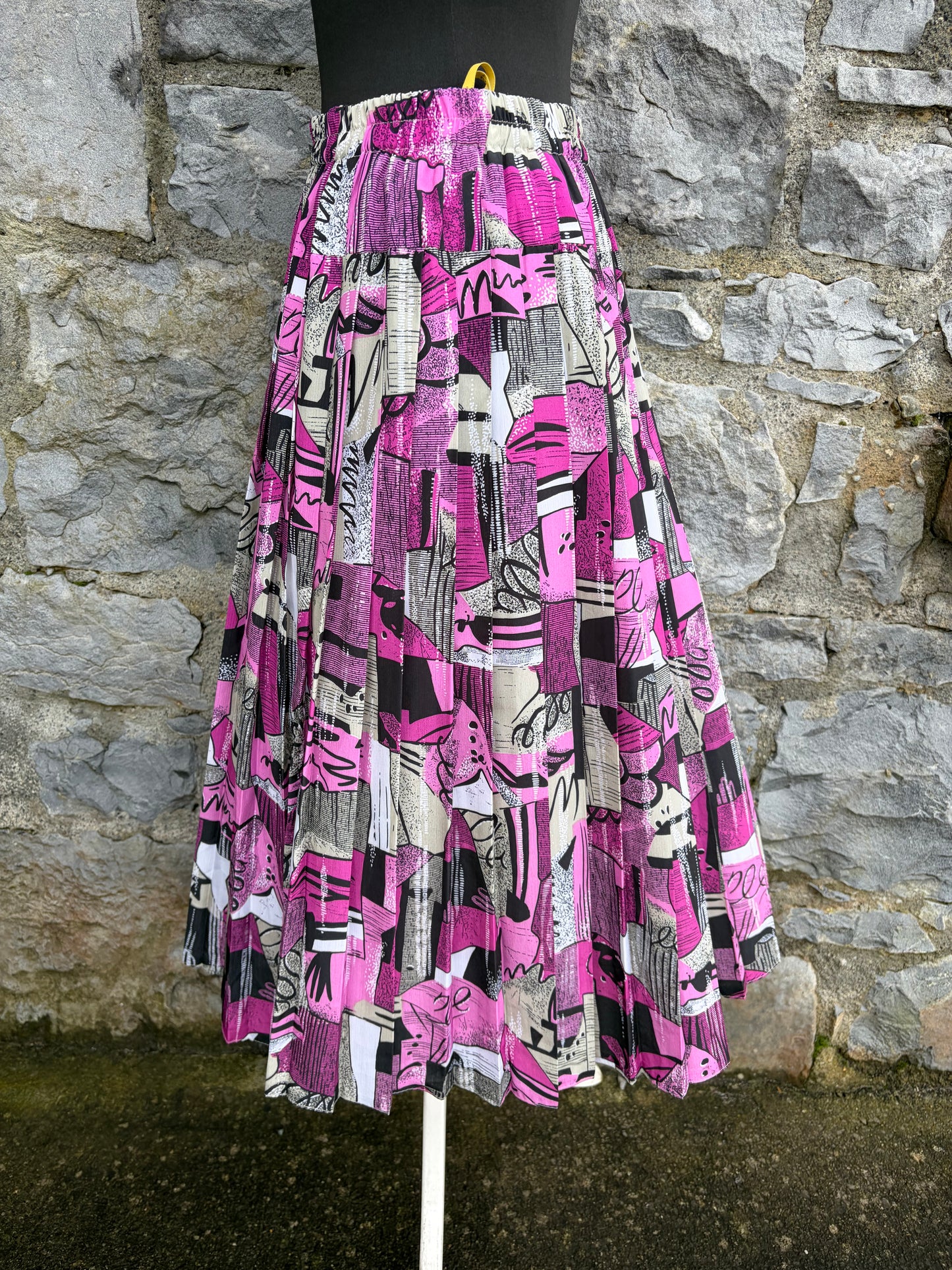 90s pink geometric pleated skirt uk 10-12