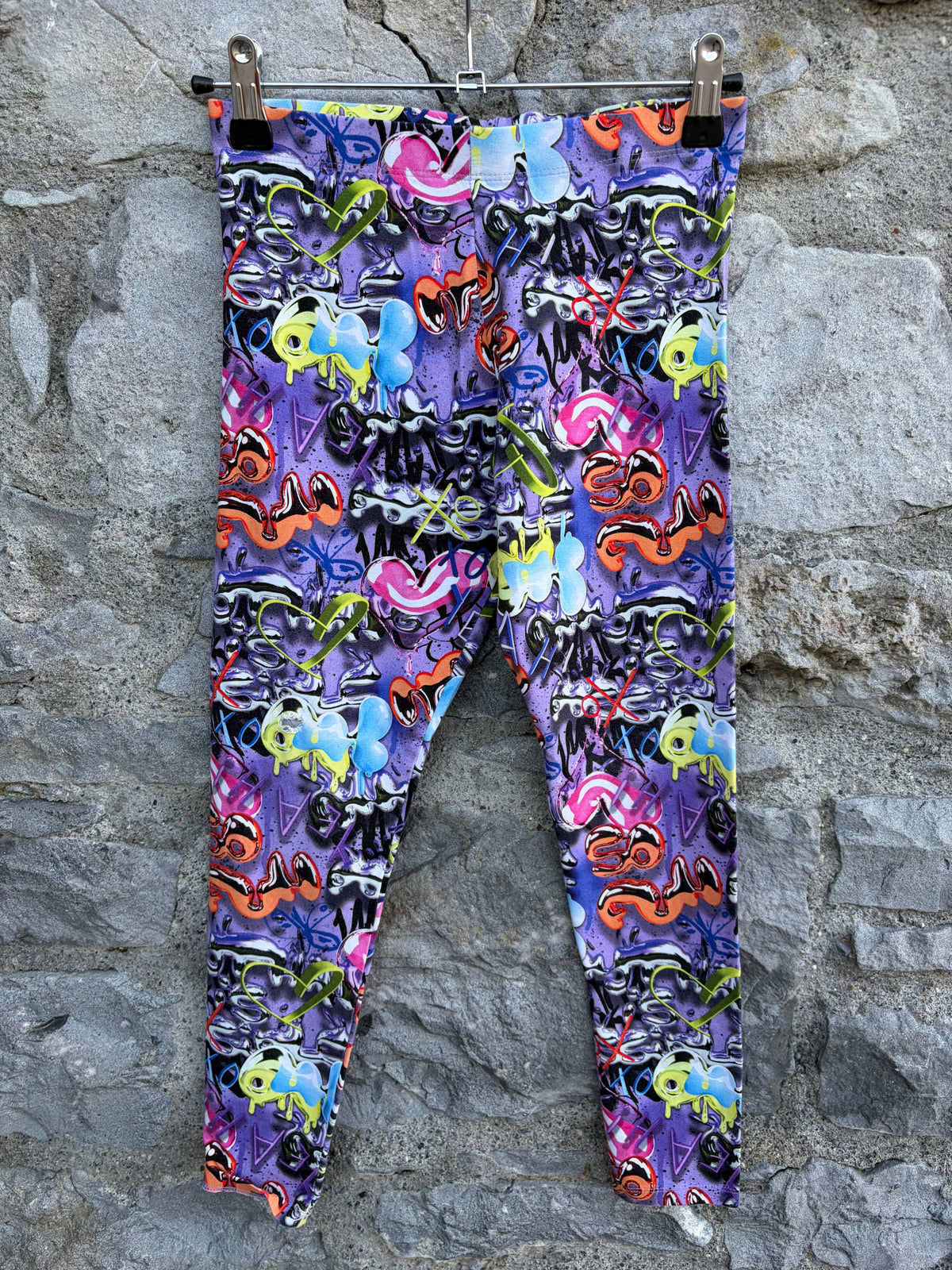 Colourful grafitti leggings  10y (140cm)