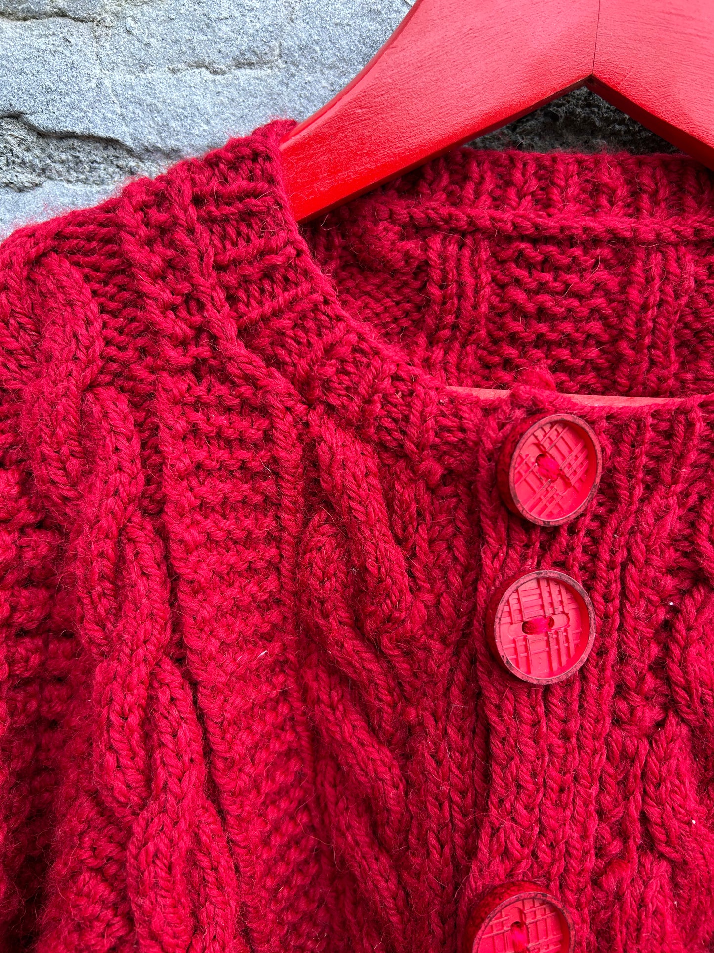 Dark red Aran style cardigan   5-6y (110-116cm)