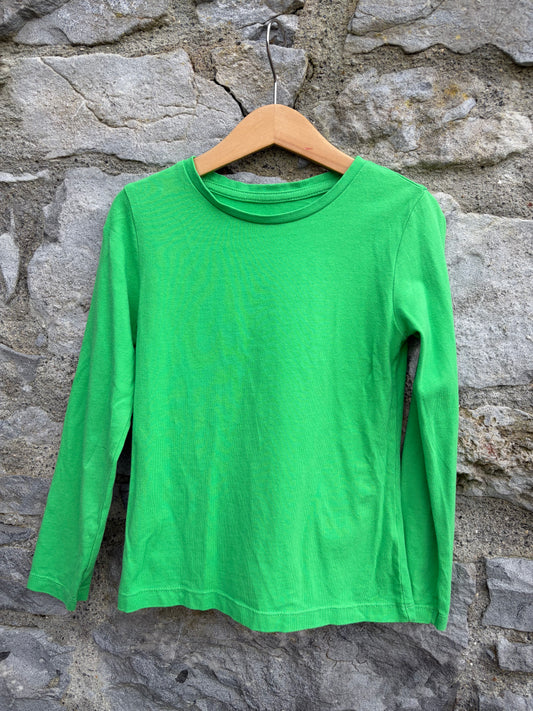 Green top  6-7y (116-122cm)