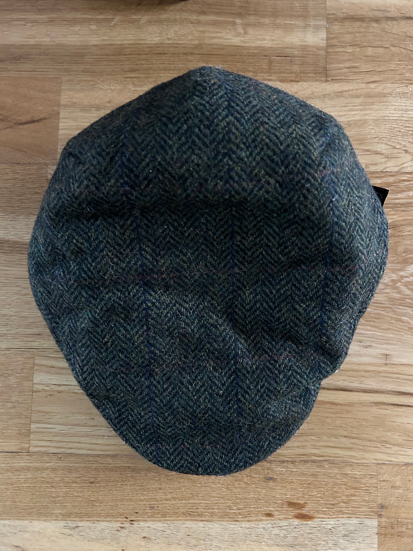 Tweed cap