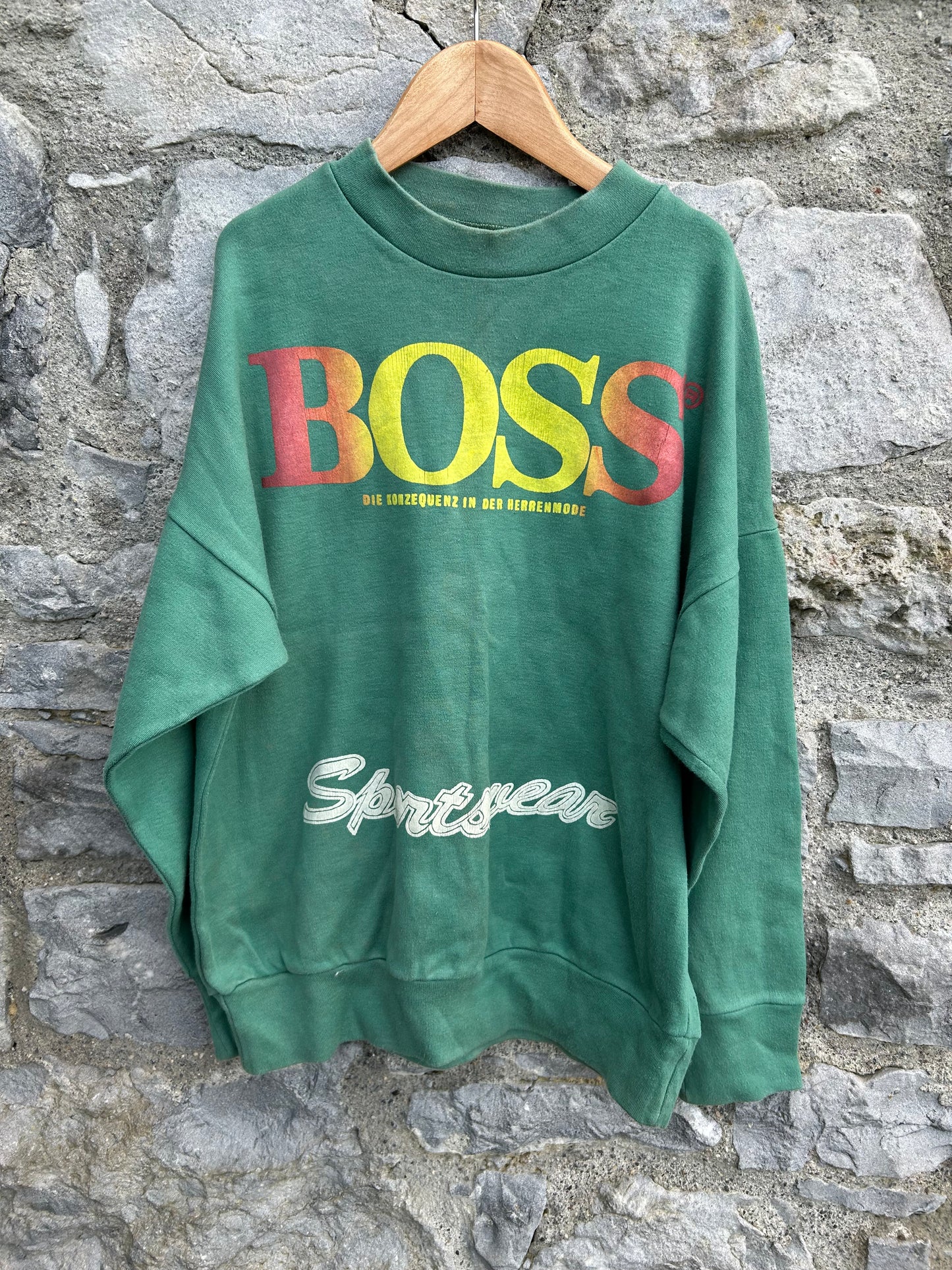 90s Boss green sweatshirt 11-12y (146-152cm)