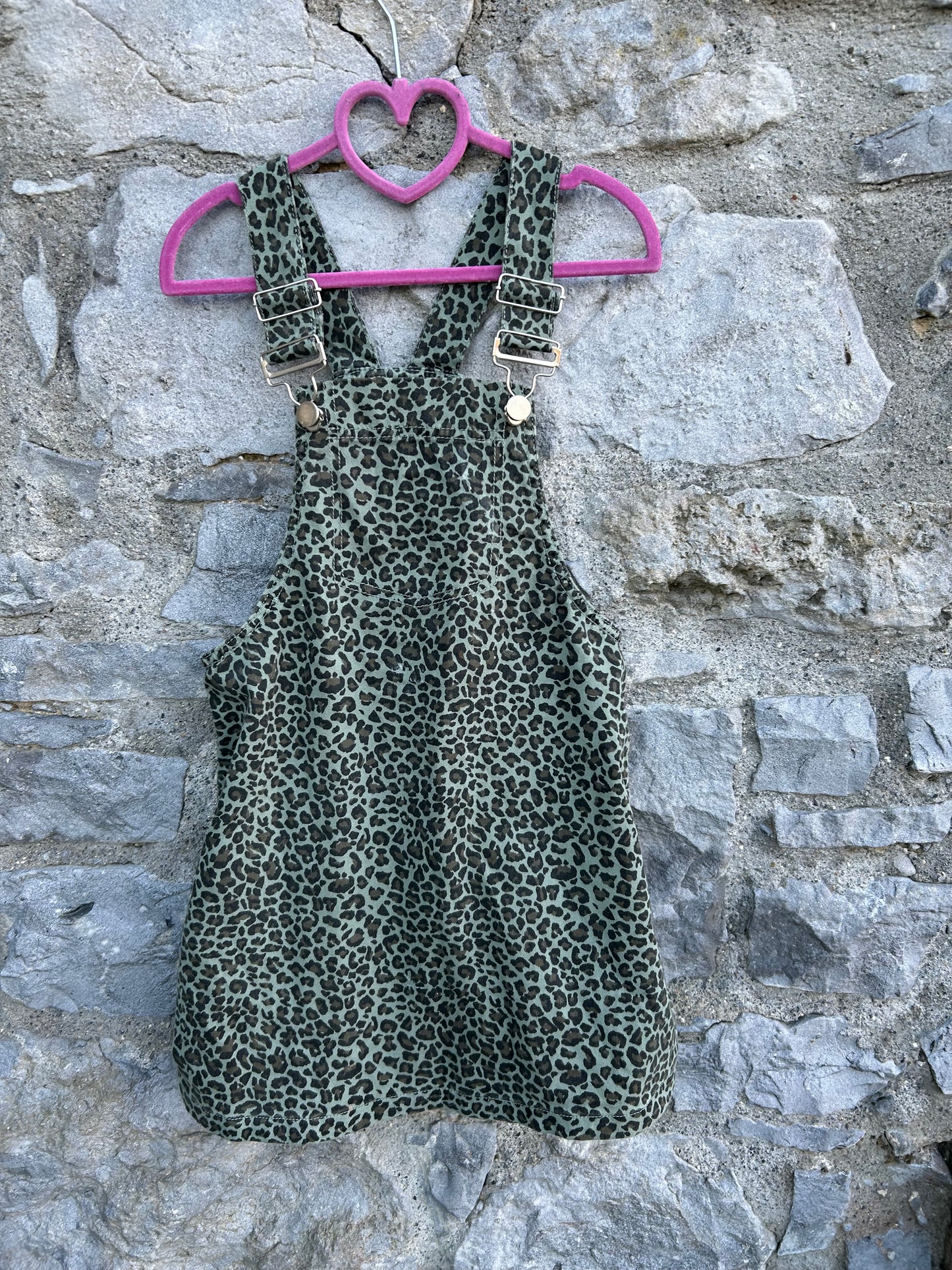 Leopard print green denim pinafore  8-9y (128-134cm)
