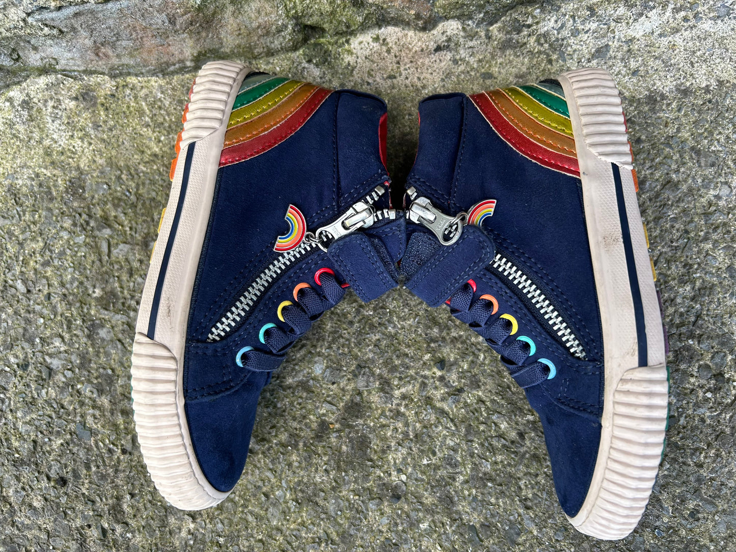 Rainbow navy hi top trainers  uk 10 (eu 28)