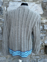 Load image into Gallery viewer, Grey cardigan S/M

