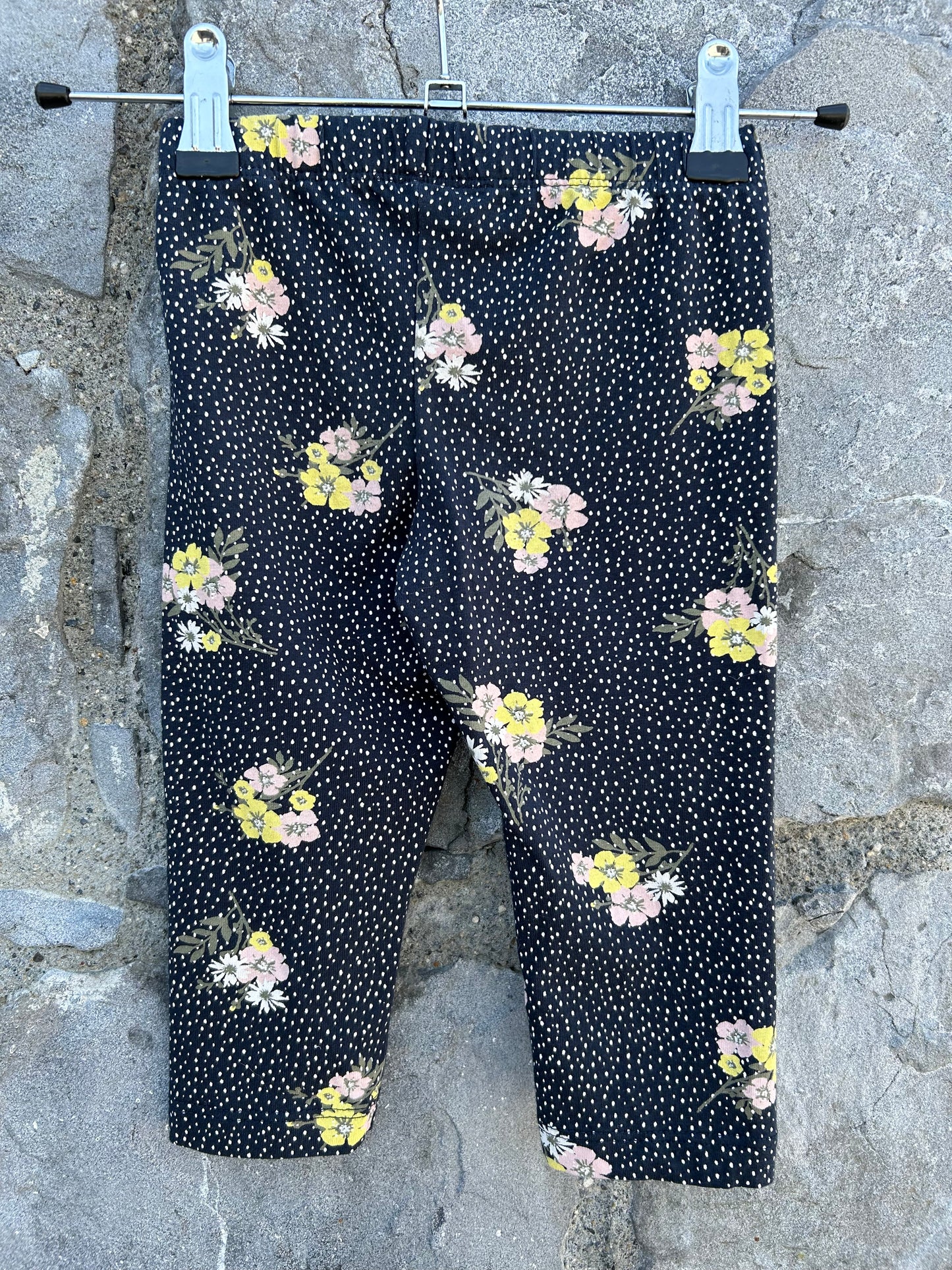 Dotty&floral black cropped leggings  3-4y (98-104cm)