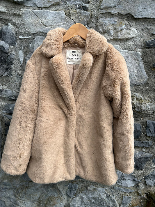 Beige faux fur coat  9-10y (134-140cm)