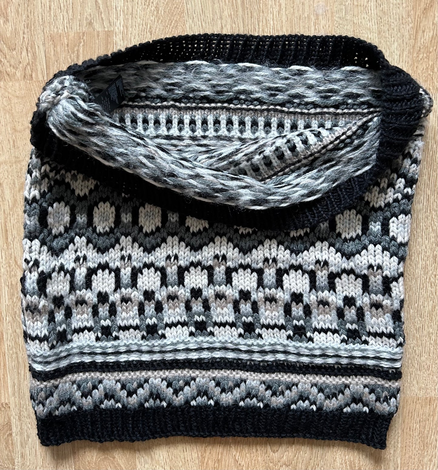 Black&grey tube scarf