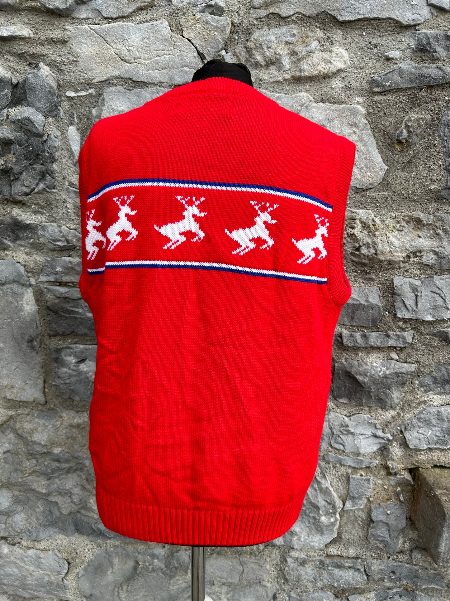 Reindeer red gilet uk 16