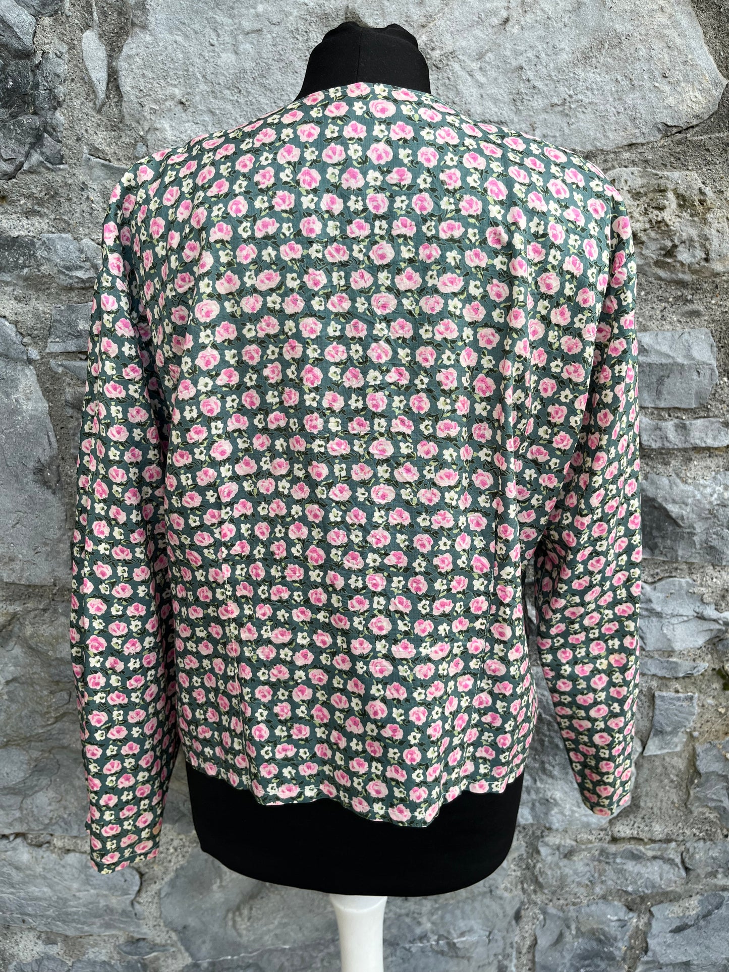 Pink roses green blouse uk 12-14