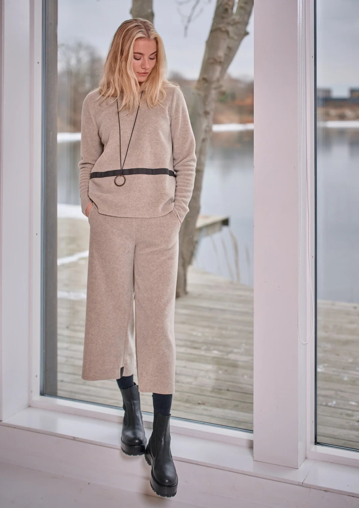 Sand fleece wide leg 3/4 pants  uk 12