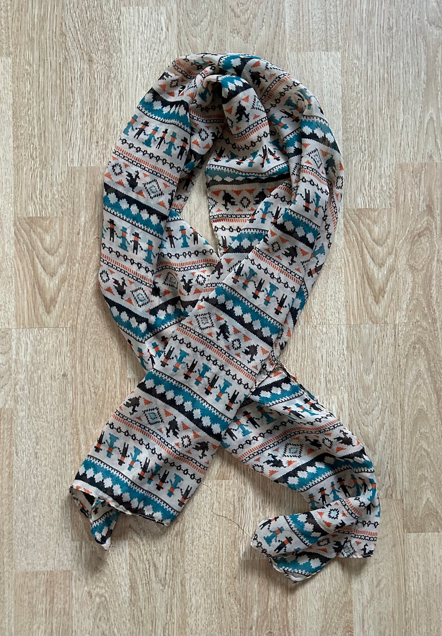 beige&blue print scarf