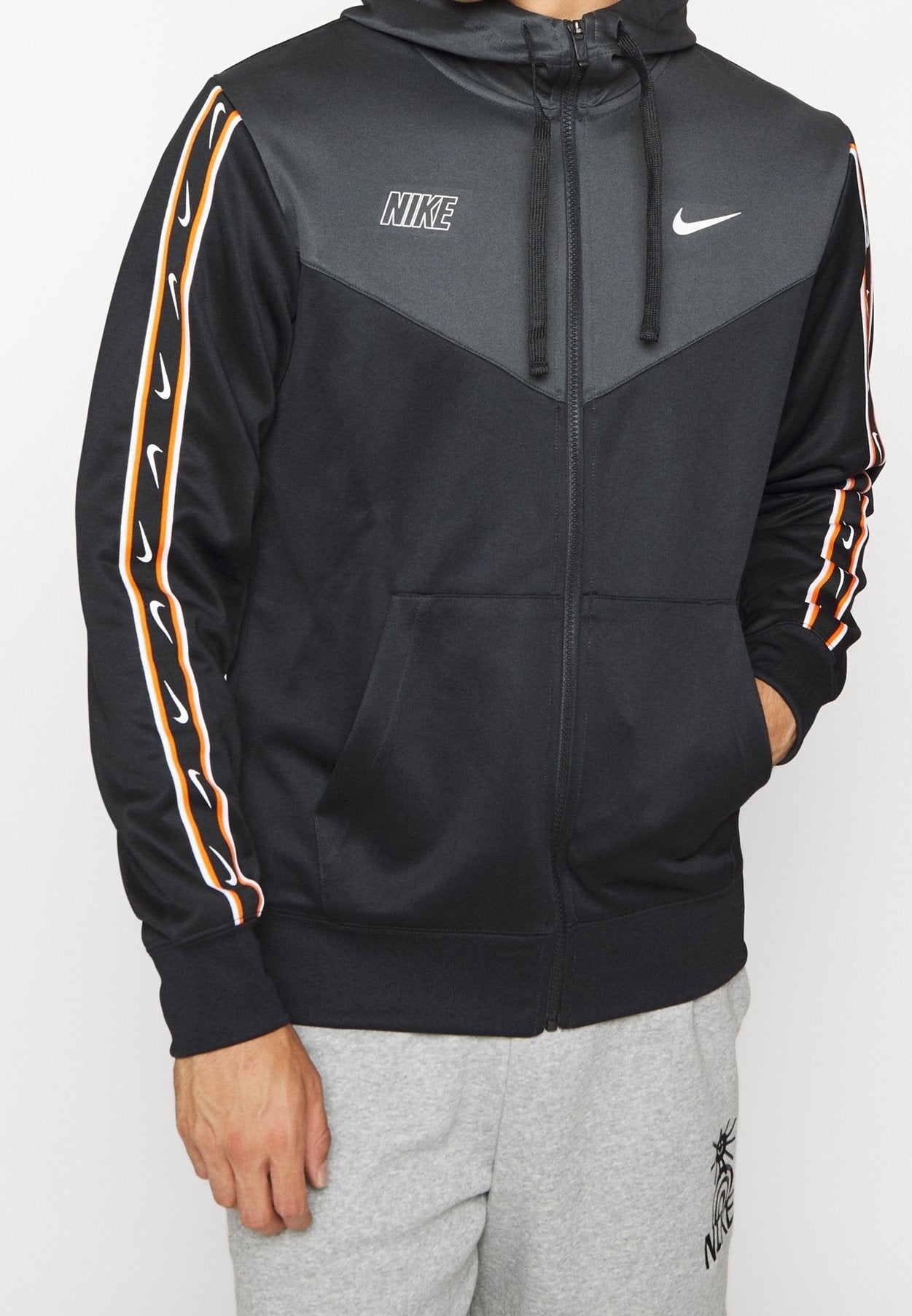 Black Training jacket Medium