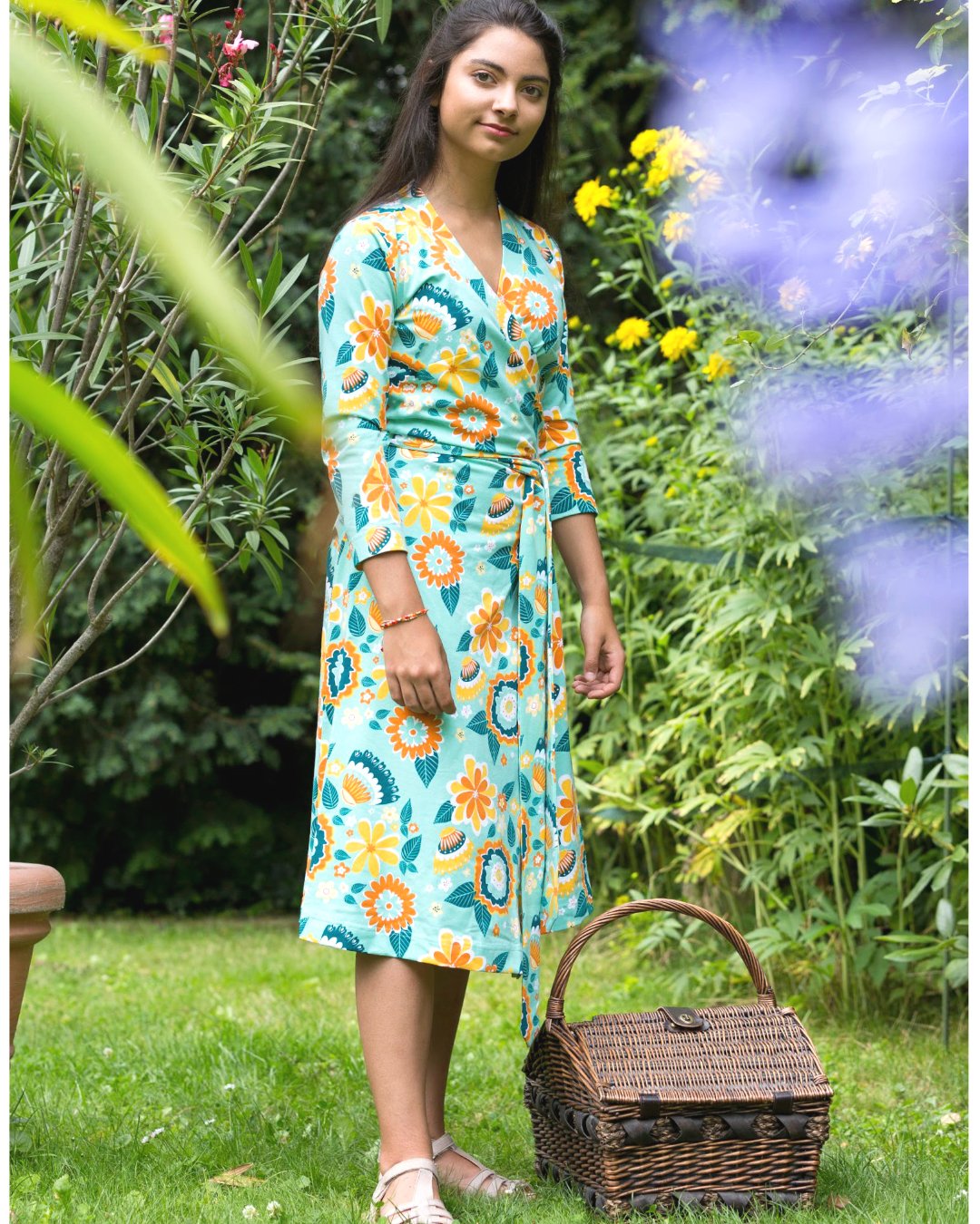 Mumbai Flower Market Green wrap dress uk 12