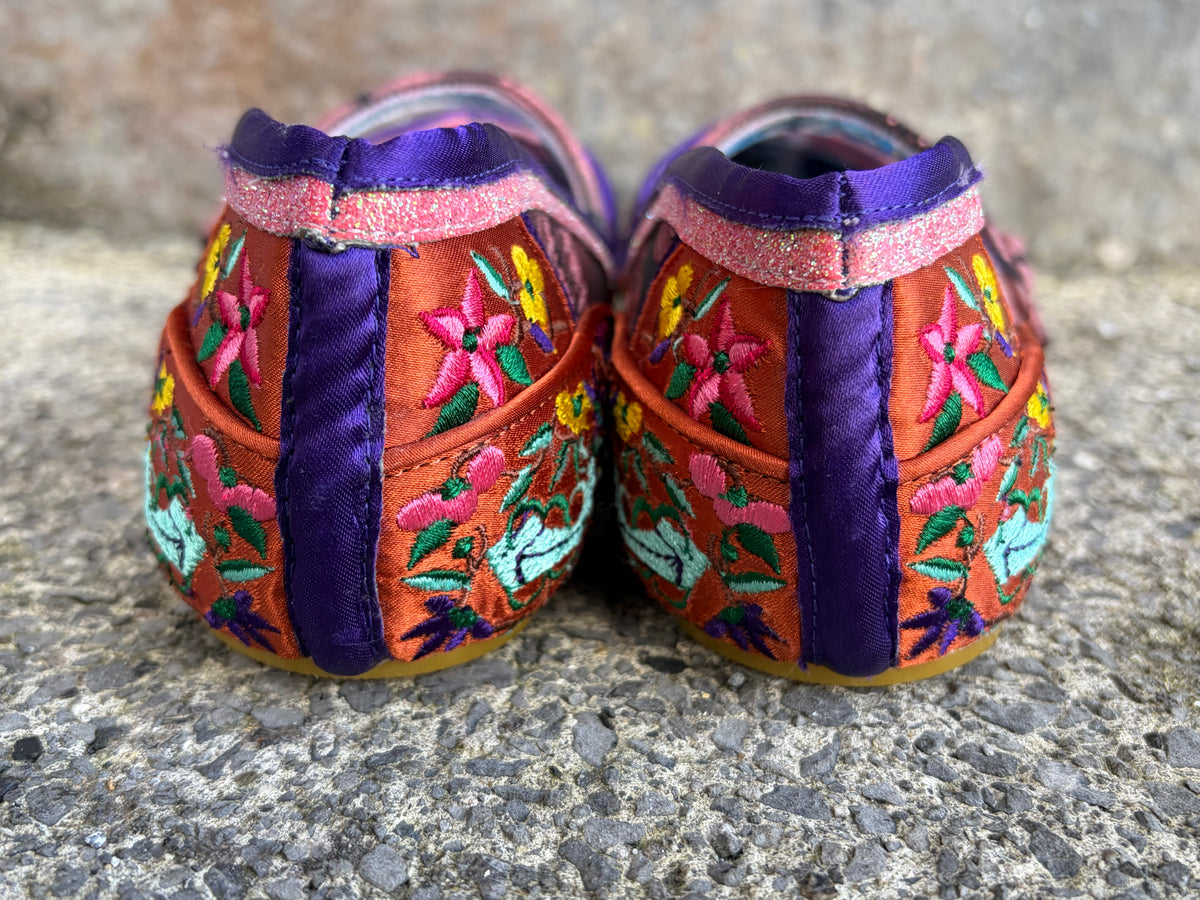 Embroidered floral flat Mary Jane shoes uk 5 (eu 38)