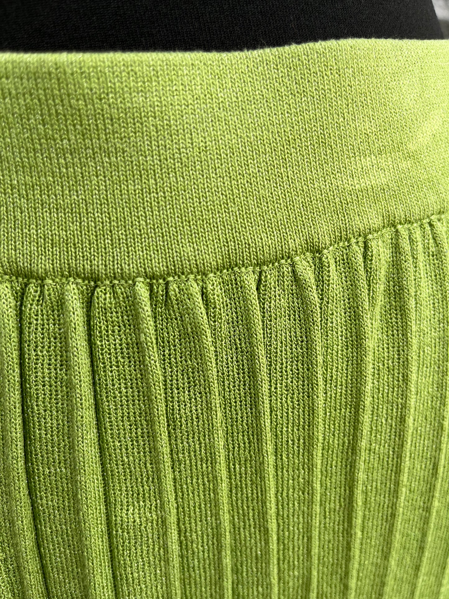 Green knitted top&skirt uk 10-12