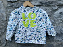Load image into Gallery viewer, Love flower sweatshirt   12-18m (80-86cm)
