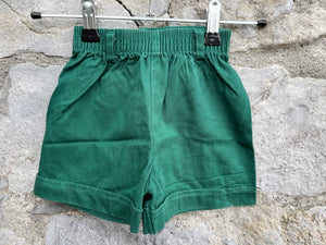 90s green shorts   6-12m (68-80cm)
