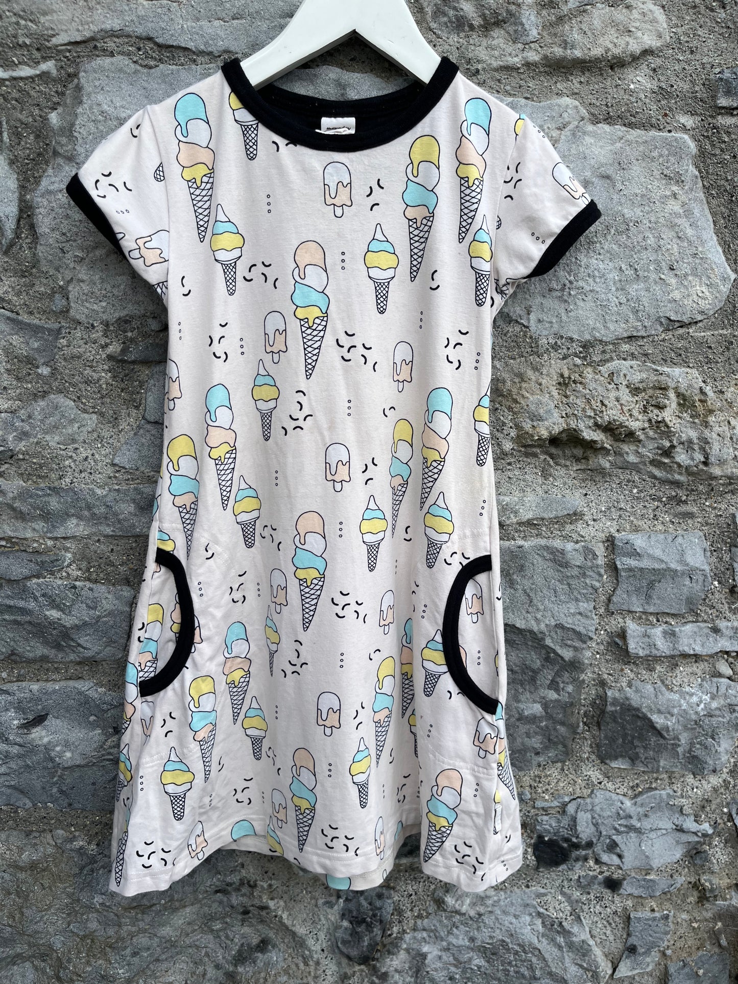 Ice cream dress   5-6y (110-116cm)