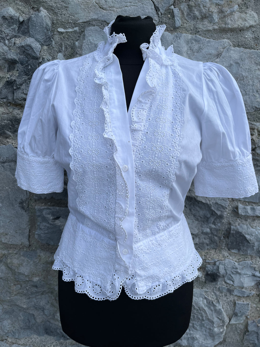 White ruffles blouse uk 8