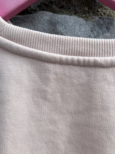 Load image into Gallery viewer, Beige cropped sweatshirt    7-8y (122-128cm)
