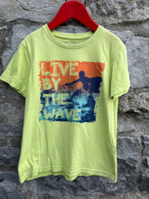 Load image into Gallery viewer, Live by the wave T-shirt  6y (116cm)
