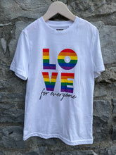 Load image into Gallery viewer, Love T-shirt  7-8y (122-128cm)
