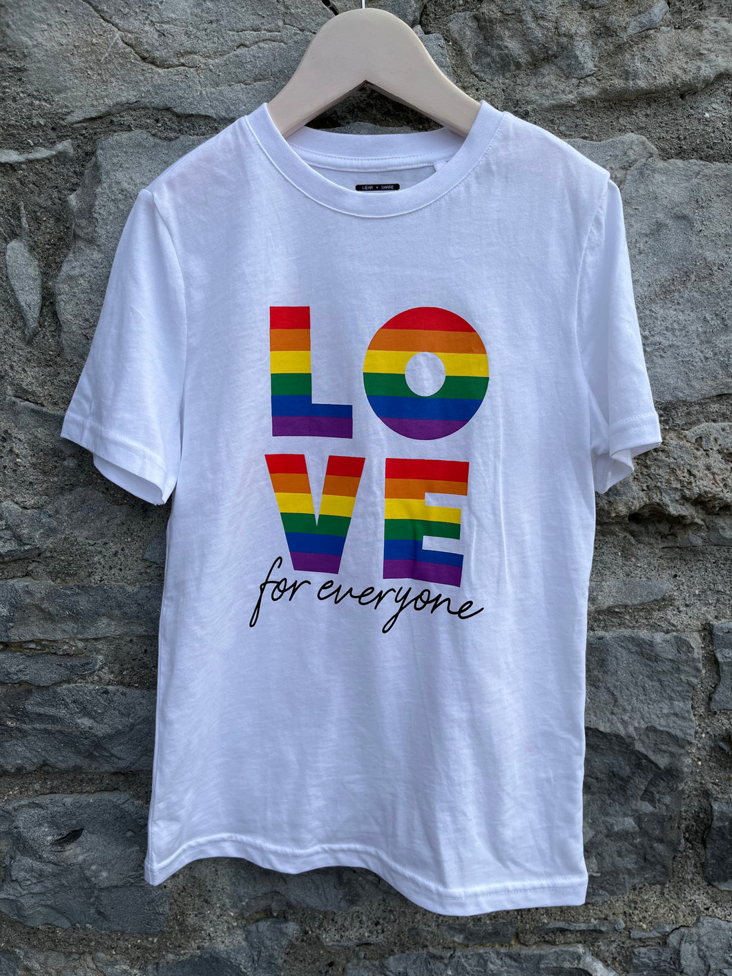 Love T-shirt  7-8y (122-128cm)