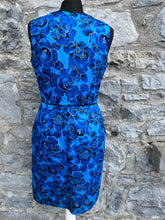 Load image into Gallery viewer, Blue floral dress uk 10
