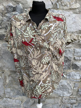 Load image into Gallery viewer, 80s khaki jungle leaves shirt uk 12-16
