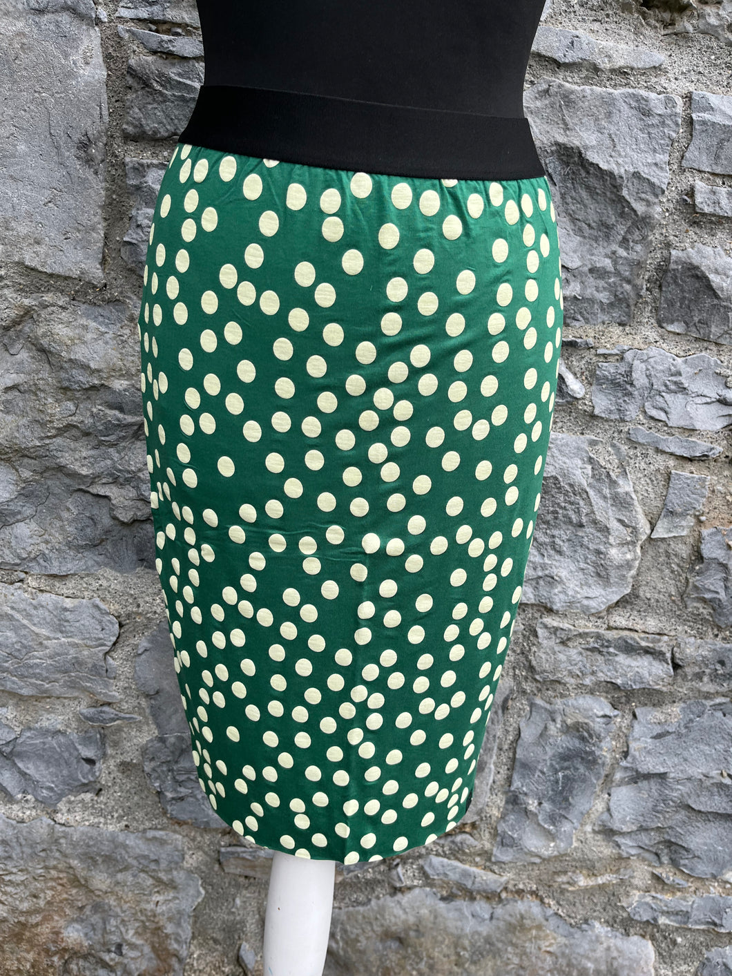 Green spotty skirt uk 8-10