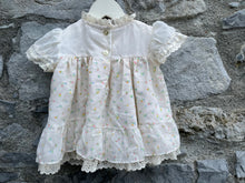 Load image into Gallery viewer, 90s floral ruffles dress  9-12m (74-80cm)

