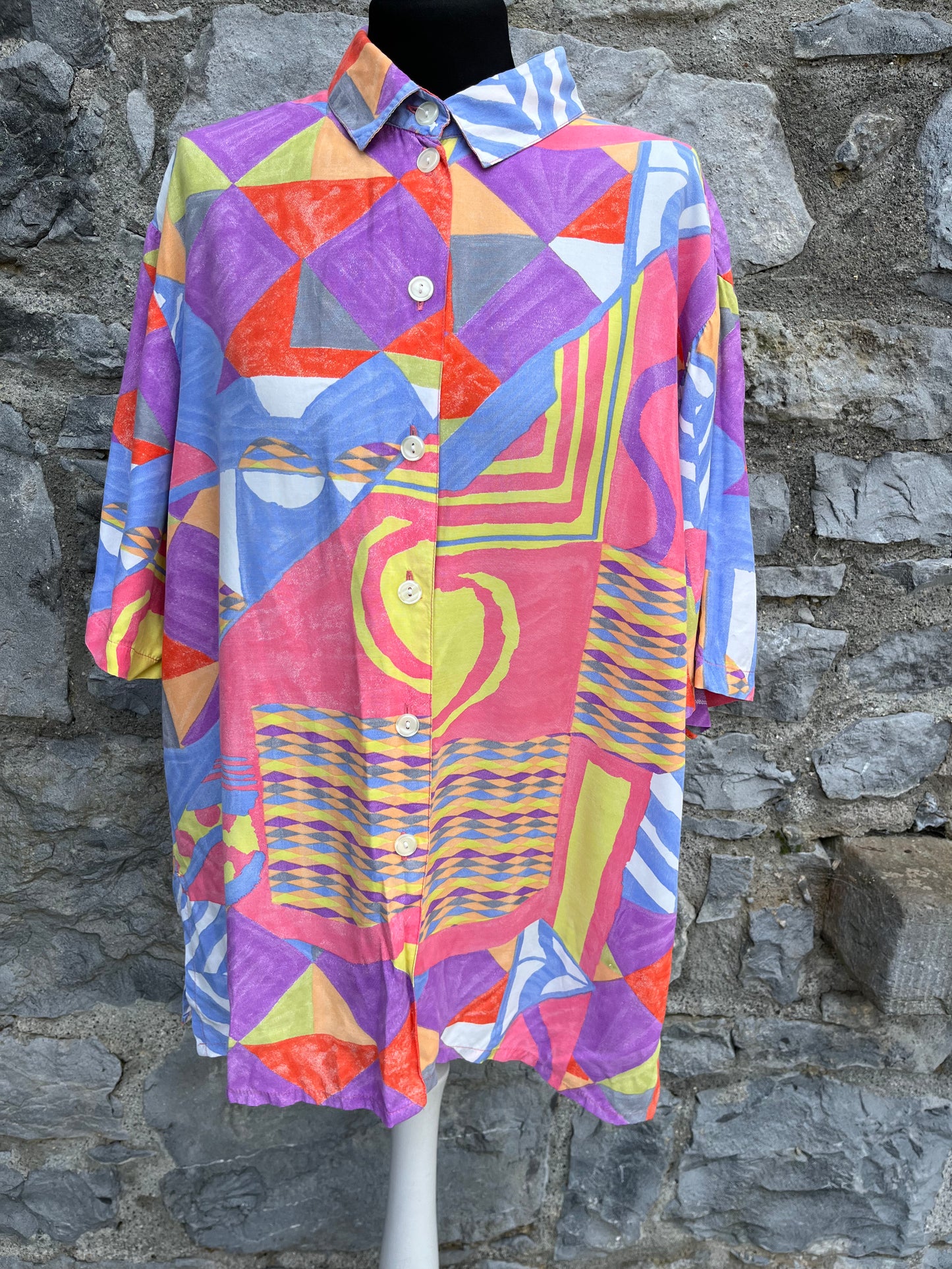 80s colourful abstract shirt Large