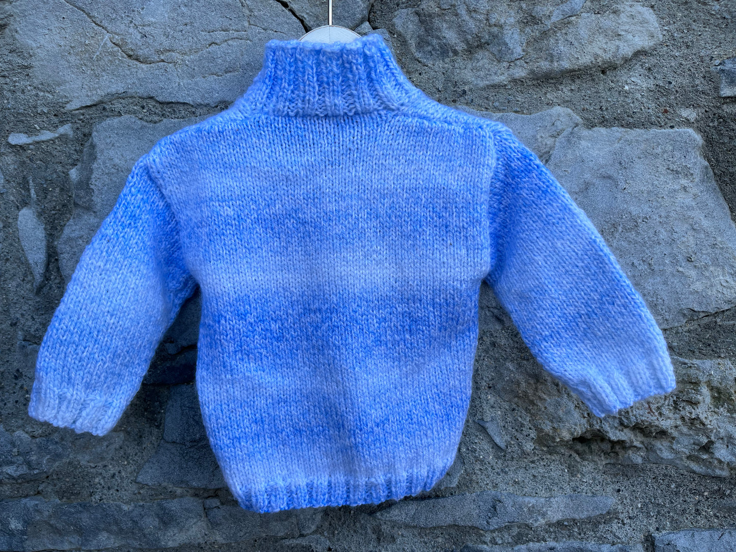 Blue ombré jumper  6m (68cm)