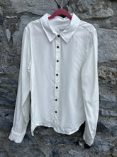 Load image into Gallery viewer, White lace blouse   11-12y (146-152cm)
